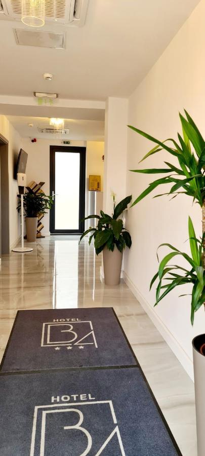Hotel B4 أرادايا المظهر الخارجي الصورة