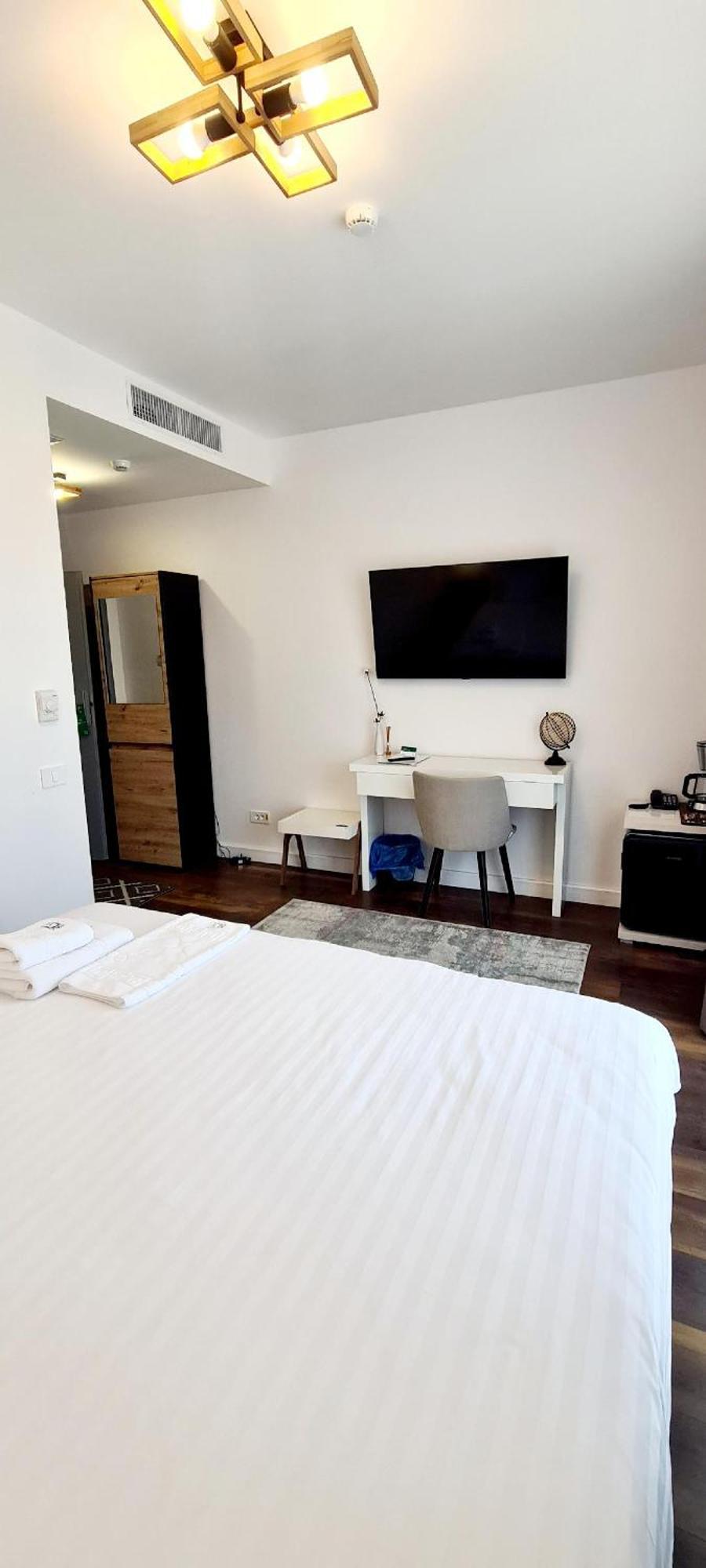 Hotel B4 أرادايا المظهر الخارجي الصورة